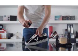 Cách giặt giày Vans không bị phai màu đơn giản không cần ra tiệm