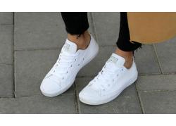 Giày Converse All White – Đơn giản nhưng vẫn tinh tế và thời thượng