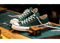 Giày Converse Chuck Taylor 1970S chứa đựng cả nền tảng văn hóa cổ điển