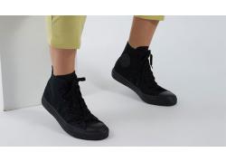 Giày Converse cao cổ full đen - gương mặt chuẩn mực được tin dùng nhất