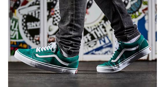Sành điệu hơn mỗi ngày với giày Vans Old Skool xanh lá