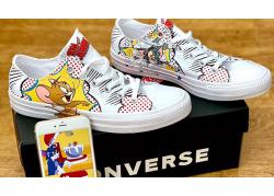 Ôn lại chút kỷ niệm tuổi thơ cùng những series giày Converse hoạt hình