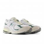 New Balance 2002R White Dark Juniper