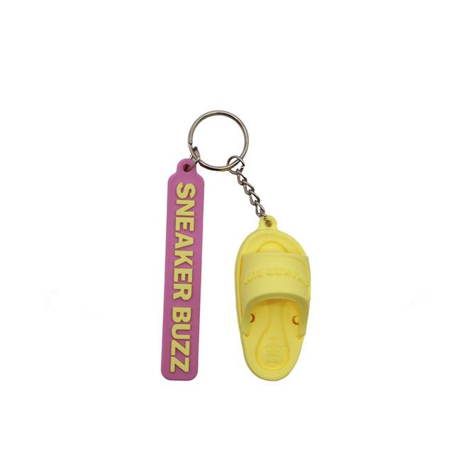 Sneaker Buzz Shoe Keychain - Logo Tag MK202312_015SB