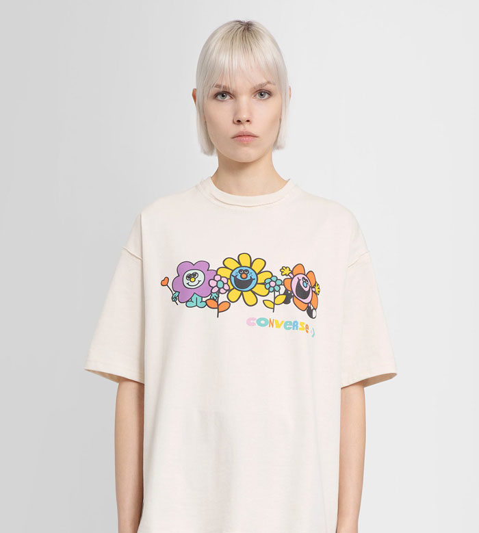   Tìm hiểu một số mẫu áo phông Converse với họa tiết “refresh” mùa hè 