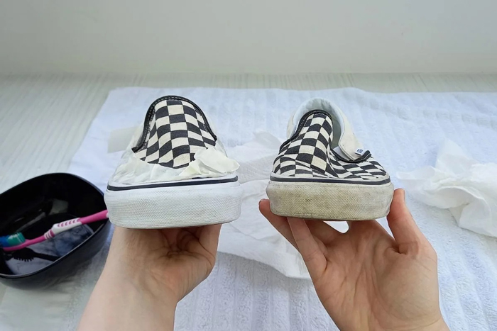 Đế giày Vans bị ố vàng - Tips loại bỏ vết ố trong vòng 1 nốt nhạc