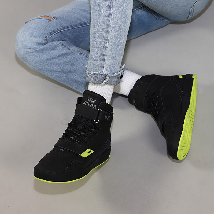 Top 3 đôi giày SUPRA giúp bạn sành điệu hơn cho mùa Tết này!