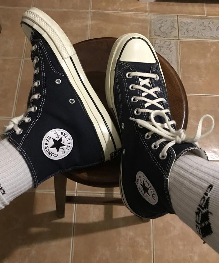 Đánh thức phong cách retro với giày Converse cổ cao 1970s