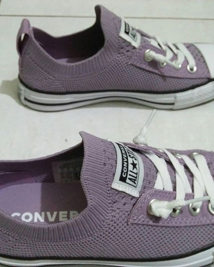 Nhanh tay list nhẹ 4 đôi giày Converse làm từ chất liệu vải knit