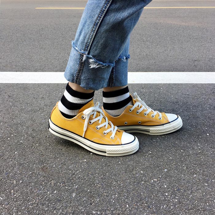Converse vàng - Sắc màu cho nguồn năng lượng mới 