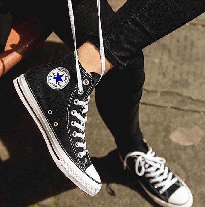 Dây giày Converse cổ cao đa dạng ứng dụng và là điểm nhấn nổi bật