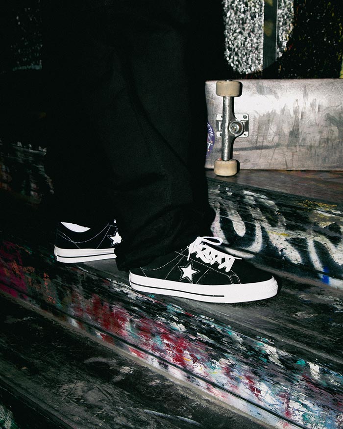 Giày Converse One Star - Khoác lên mình phong cách vượt thời gian
