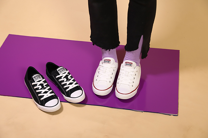 Giày Converse nữ lan tỏa năng lượng sành điệu cùng những bước đi êm ái