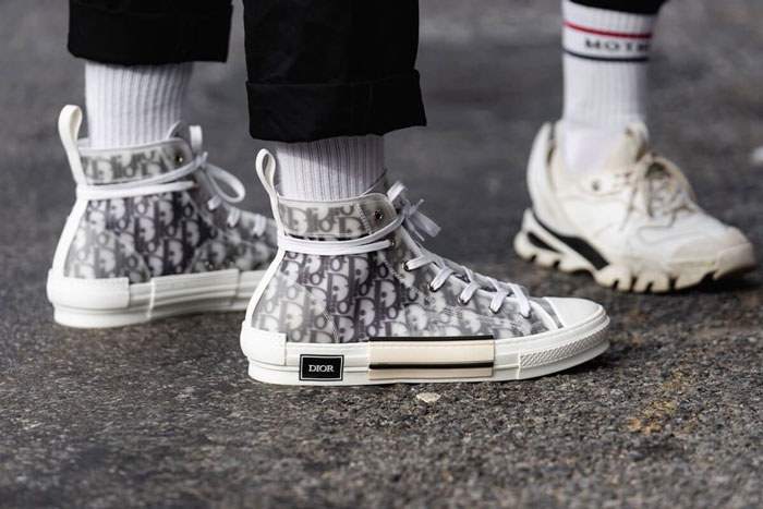 Giày Converse trong suốt - Sự mới lạ từ nội thất đến tính năng vượt trội