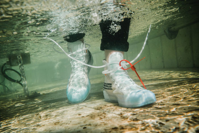 Giày Converse trong suốt - Sự mới lạ từ nội thất đến tính năng vượt trội