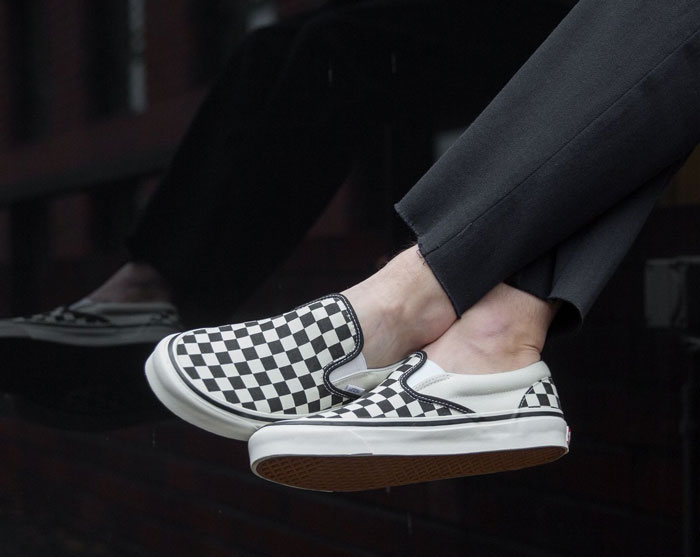 Giày Vans Slip-On caro mang ngoại hình đơn giản nhưng đầy tính kinh điển 