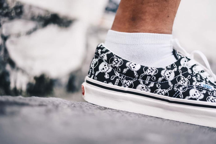 Giày Vans đen nữ sở hữu trọn gam màu basic ưa chuộng