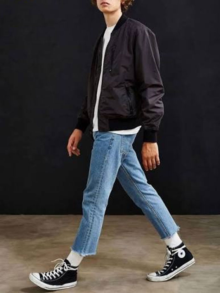Lùn có nên đi giày Converse cổ cao? Mẹo hack chiều cao dành cho bạn