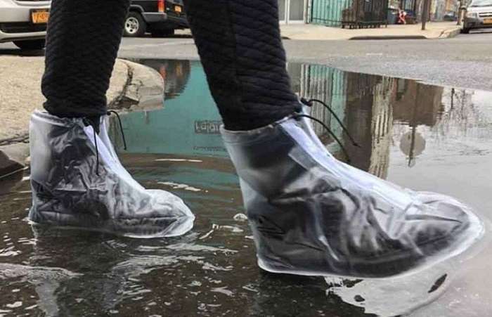 Những mẹo cực hay giúp đôi giày của bạn luôn sạch đẹp vào những ngày mưa