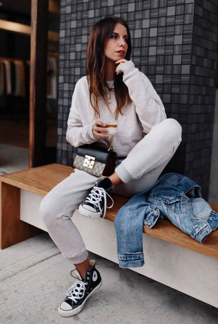 Style Calendar: Quần nào hợp với giày Converse cao cổ