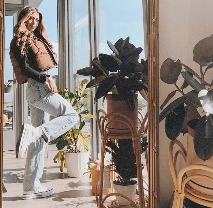 Style Calendar: Quần nào hợp với giày Converse cao cổ