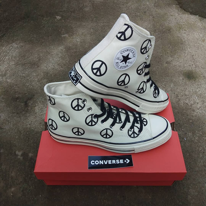 Những đôi Converse High Top “Say Yes” với mọi Outfit