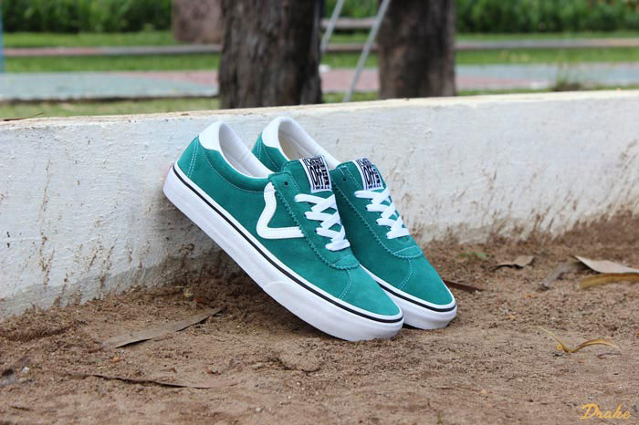 Cơn sốt Vans Green càn quét cộng đồng sneaker mùa Xuân - Hè