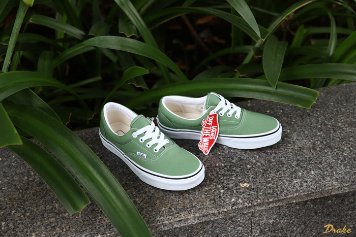 Cơn sốt Vans Green càn quét cộng đồng sneaker mùa Xuân - Hè