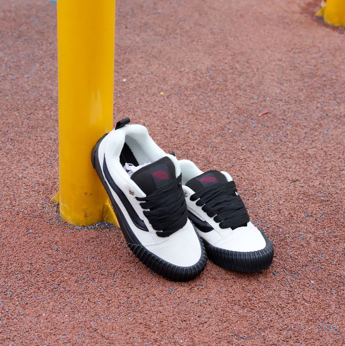 Khám phá vẻ đẹp “ẩn mình” trong Vans In The Shadows