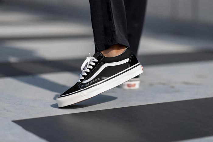 Vans Old Skool 36 - đúng chuẩn là mẫu giày quốc dân của giới trẻ 