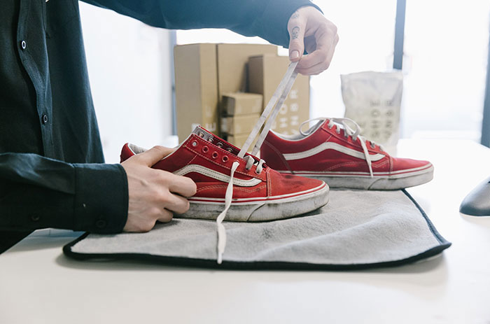 Ý tưởng mới để “refresh” một đôi giày Vans Old Skool cũ 