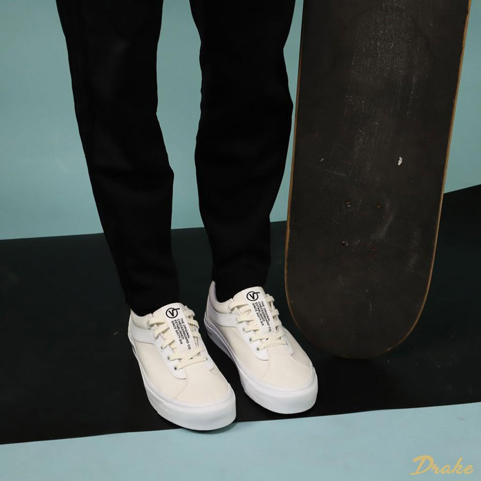 Thời trang thanh lịch cùng Vans All White