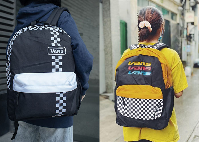 Không chỉ là vẻ thời trang, balo Vans Checkerboard còn chứa đựng nhiều hơn thế