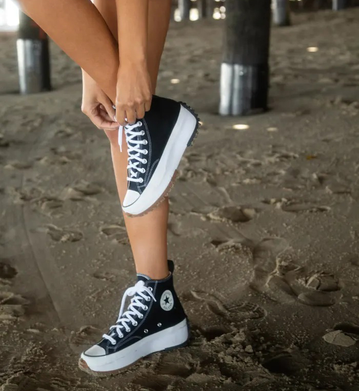 Tìm hiểu về bộ sưu tập các dòng giày Converse nữ thời thượng cho phái đẹp