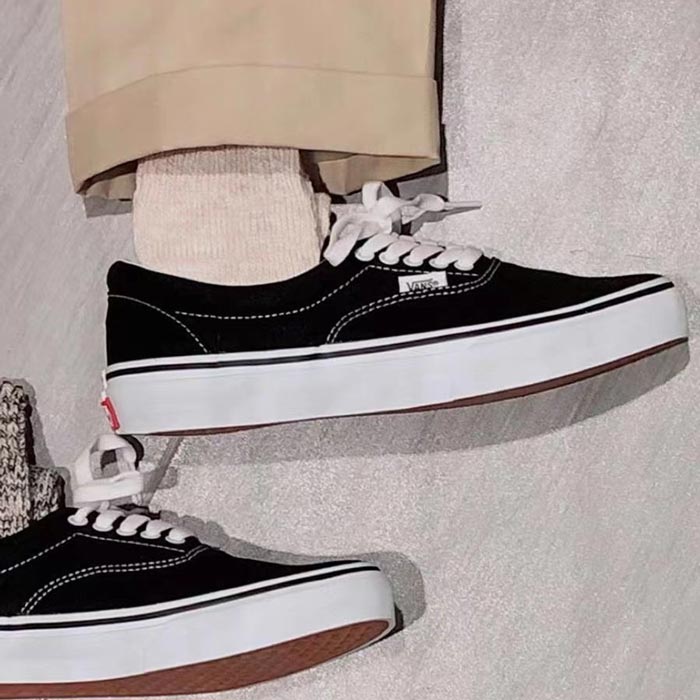 Nhận diện các loại giày Vans qua đặc điểm thiết kế đặc trưng