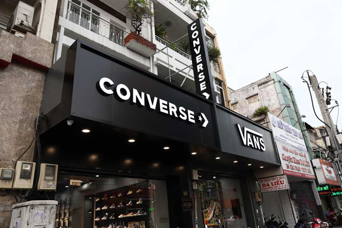 Là tín đồ Vans, bạn đã biết các cửa hàng giày Vans hàng đầu tại Sài Gòn 