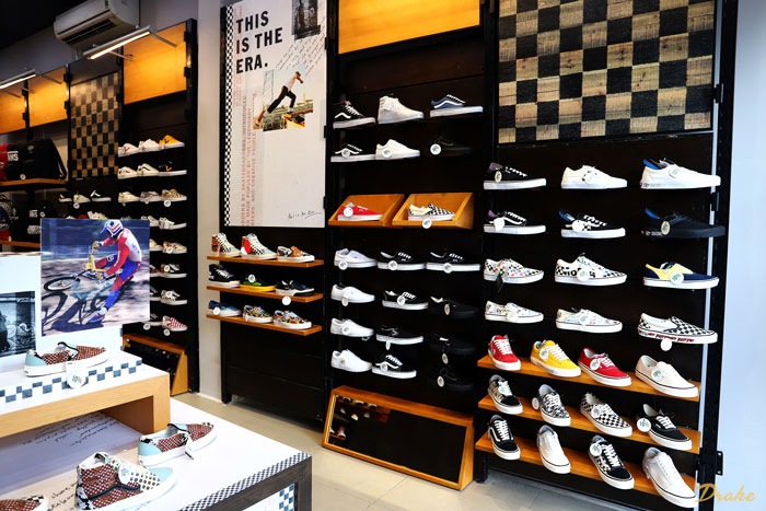 Là tín đồ Vans, bạn đã biết các cửa hàng giày Vans hàng đầu tại Sài Gòn 