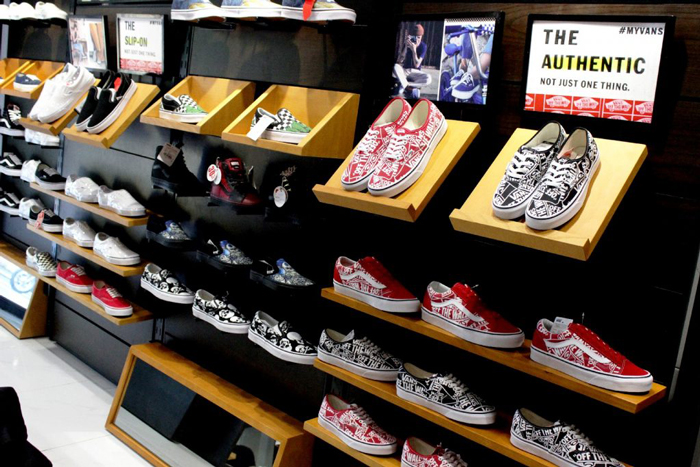 Là tín đồ Vans, bạn đã biết các cửa hàng giày Vans hàng đầu tại Sài Gòn 