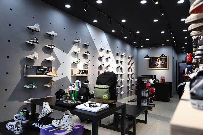 Giới thiệu cửa hàng giày Converse – Không gian dành cho các tín đồ