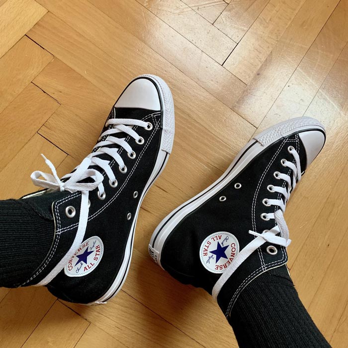 Converse Classic đen - thiết kế kinh điển với sức hút khó cưỡng