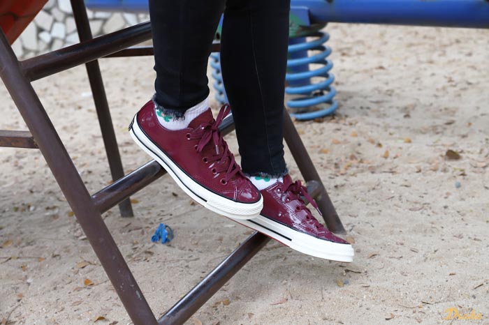 Nâng tầm phong cách với những mẫu Converse da chất lượng