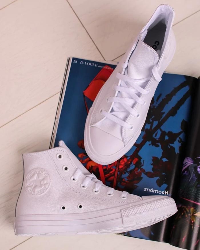 Nâng tầm phong cách với những mẫu Converse da chất lượng