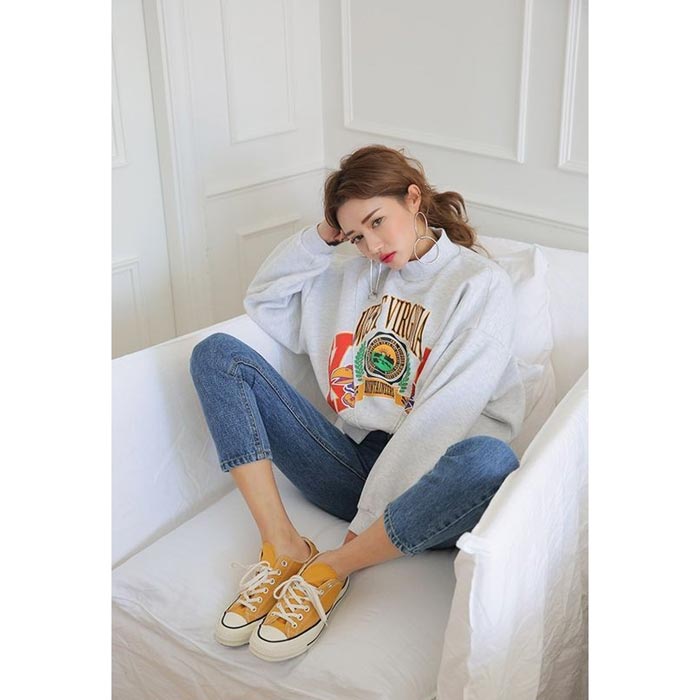 Chinh phục mọi outfit cùng sắc vàng rực rỡ của giày Converse Sunflower 1970s