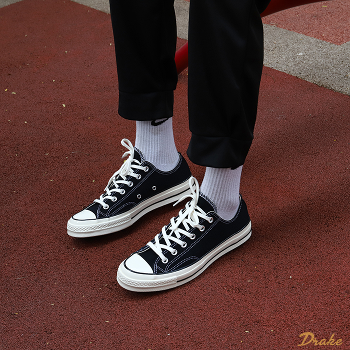 Biến hóa đa sắc màu cùng các thiết kế Converse 70S cổ thấp