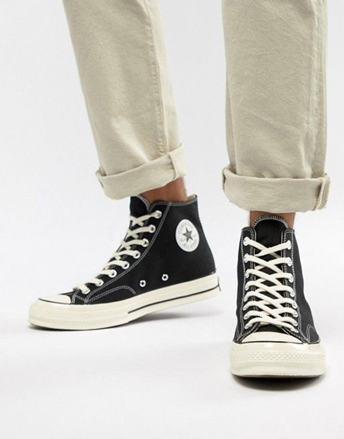 Tự tin với diện mạo lôi cuốn cùng những phiên bản Converse All Star Black