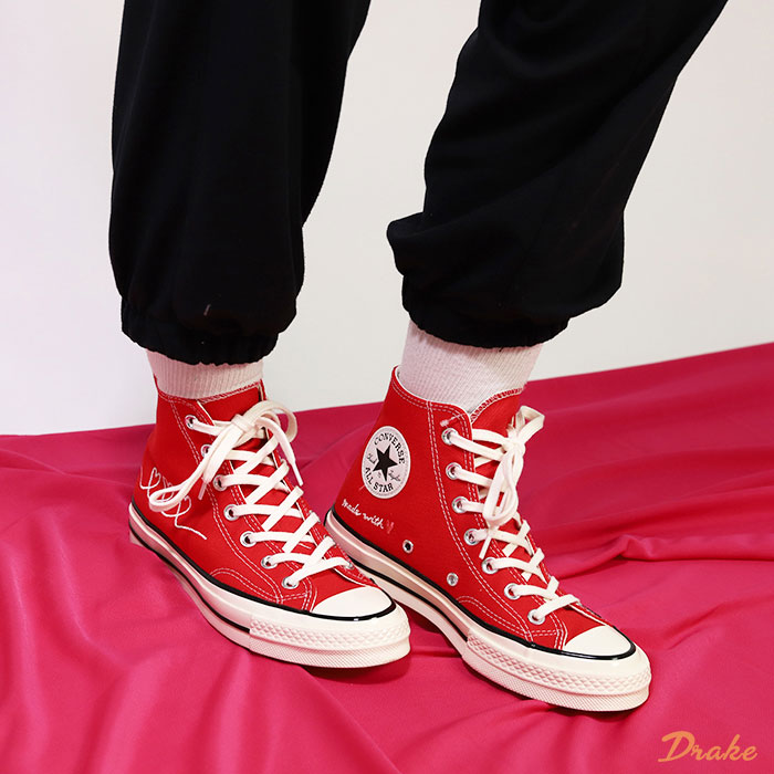 Xuýt xoa trước vẻ đẹp thời thượng của những mẫu giày Converse cao cổ