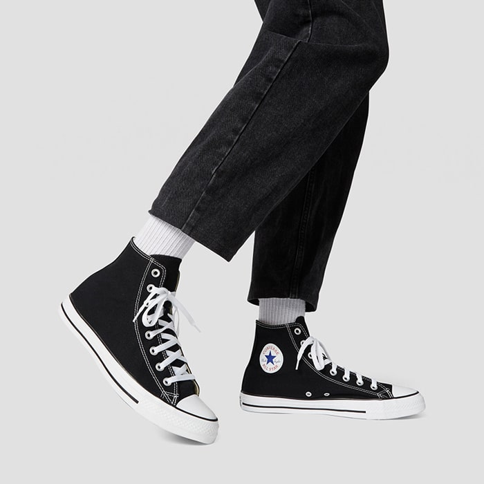 Converse Classic là gì? 3 Tips phối đồ cực đỉnh cùng Converse Classic