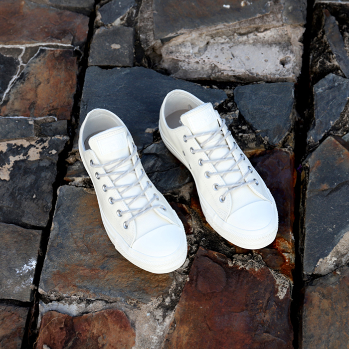 Ngại gì mưa với Converse Limo Leather ... !