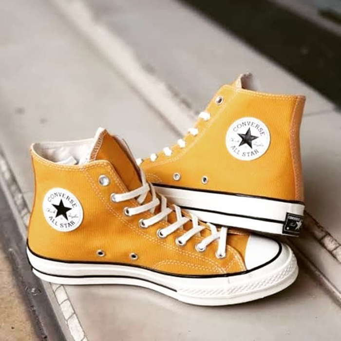 Converse Yellow – Đượm sắc vàng ươm cho ngày thêm rực rỡ