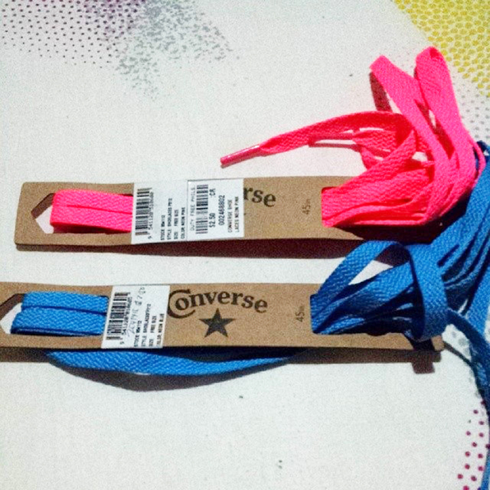 Giải đáp thắc mắc dây giày Converse dài bao nhiêu